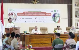 Doktor Najam Dorong Semangat Kerja Petani Tambak Udang