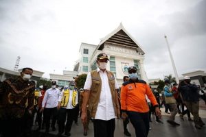 Cegah COVID-19, Kepala BNPB Minta Kelompok Rentan Dipisah di Tempat Pengungsi Gempa Sulbar
