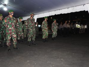 Kodim 1606/Lobar dan Polresta Mataram Amankan Pergantian Malam Tahun Baru