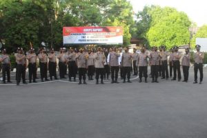 Awal Tahun 2021, Perwira & Bintara Berpestasi Dapat Kenaikan Pangkat