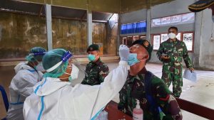 998 Personel Satgas Rehab Rekon NTB Laksanakan Rapid Test Antigen Sebelum Kembali ke Kesatuan