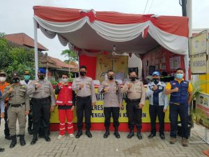 Beri Motivasi Personil Di Pospam Nataru, Kabid Humas Polda Banten Kunjungi Pos Pam dan Pos Yan Jelang Malam Tahun Baru