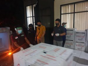 Vaksin Sinovac Tiba di Banten, Polisi Kawal dan Jaga ketat Penyimpanannya