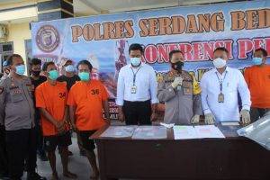 Polres Serdang Bedagai Rilis Ungkap Kasus Judi Togel & Pengrusakan