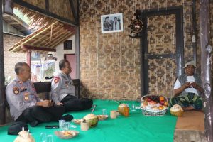 Kabidkum Polda Banten Saba Pesantren di Ponpes Dzikruloh Al-Mubarok