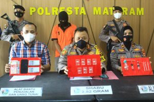 Polisi Ciduk Pengedar Sabu Asal Desa Sepit