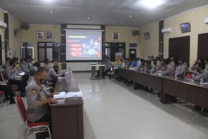 Kapolres Sergai menyampaikan Comander wish Kapolri Jenderal Polisi Drs. Listyo Sigit Prabowo,M.Si kepada Personel Polres Serdang Bedagai