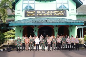 Wakapolda Banten Hadiri Rakor PPKM Skala Mikro di Korem 064 Maulana Yusuf