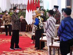 Presiden Jokowi: Tidak Ada Kata Berhenti untuk Belajar
