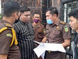 Diduga Adanya Praktek Korupsi, Aliansi Mahasiswa Anti Korupsi Sumatera Utara (AMKSU) Demo Kejatisu Minta Periksa Dinas PU Palas