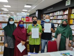 Buku Kebijakan dan Perencanaan Sosial Karya Yusri dan Syaiful Dipasarkan Gramedia Kerjasama UMSU Press