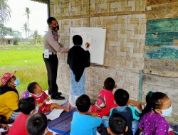 Kapolres Sergai Giatkan Perpustakaan Keliling di Perkampungan