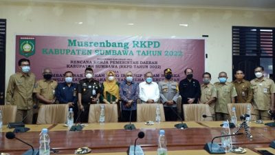 Pimpinan DPRD Sumbawa Hadiri Musrembang RKPD 2022