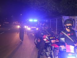 Personel Brimob Polda Banten Lakukan Patroli Gabungan, Bubarkan Geng Motor