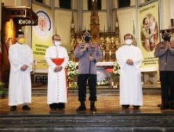 Kapolri Kunjungi Katedral Jakarta, Pastikan Ibadah Misa Aman