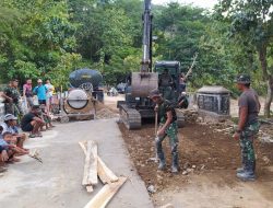 Warga Desa Campa Bangga, TNI AD Perbaiki Jembatan Dengan Cepat