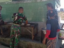 Pos Laktutus Ajarkan Masyarakat Perbatasan Cara Pembuatan Tempe