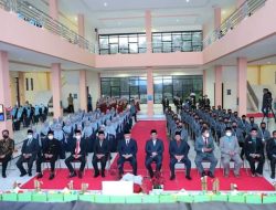 Hadiri Wisuda di Ponpes Modern International Dea Malela, Inilah Pesan Bupati Sumbawa!