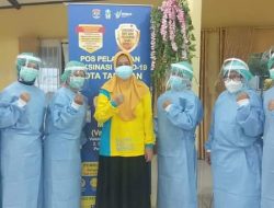 Jelang Tatap Muka, Guru & Tenaga Kependidikan di Sumbawa Vaksinasi