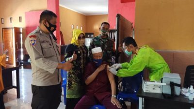 Lurah Pekat Siap Sukseskan Gebyar Vaksinasi Lansia