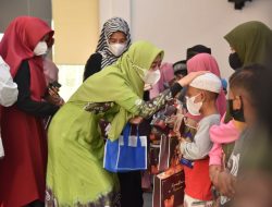 Ketua TP PKK Kab Batu Bara, Rayakan Ulang Tahun ke 40 Tahun Bareng Anak Yatim