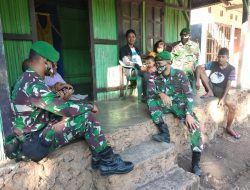 Manfaatkan Komsos dan Anjangsana, Satgas Pamtas Yonif 742/SWY Bangun Keharmonisan Dengan Masyarakat