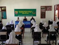 Dandim 1620/Loteng berikan materi Wasbang ke Siswa Siswi MTS