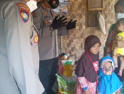Kehadiran Tim Jumat Barokah Polda Banten Di Kp. Domas, Disambut Hangat Kades