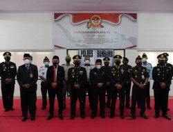 Bupati Sumbawa Hadiri Perayaan Hut Bhayangkara Ke-75