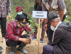 Mendukung Program Kerja 100 Hari, Starbucks Farmer Support Center Laksanakan Penanaman Perdana Bibit Kopi Di Samosir