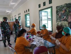 Korem 061/Sk Dukung Program Pemerintah 2 Juta Vaksin Sehari., Terlihat Masyarakat Sangat Antusias.