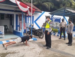 Sosialisasi dan Edukasi Guna Dukung PPKM Darurat Covid-19, Satlantas Polres Sergai Gelar Penyekatan Jalan