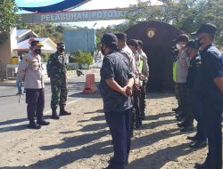 Dandim 1628/SB Dan Kapolres Sumbawa Barat Pantau kegiatan penyekatan PPKM Darurat Imbangan Pelabuhan Poto Tano