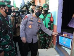 Kapolri Sebut 475.420 Paket dan 2.471.217 Kg Beras ke Warga Selama PPKM Darurat