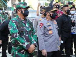 Polri Salurkan Bansos Sembako 723.773 Paket dan 3.863 Ton Beras Saat PPKM