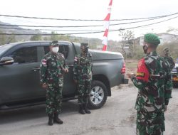 Dansatgas Pamtas Yonif 742/SWY Sambut Kunker Dankolakops Satgas Pamtas RI-RDTL