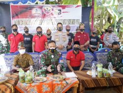 Danrem 162/WB Hadiri Vicon Dengan Pangdam IX/Udayana Resmikan Tiga Program Untuk Masyarakat
