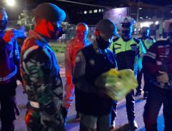 Satgas Covid -19 Sumbawa Barat Rutin Menggelar Patroli Skala Besar Guna Cegah Penyebaran Covid 19 Dan Berikan Bantuan Sembako