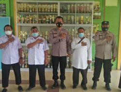 Kasat Binmas Yang Diwakili Aipda Rahyudi Dan Bripka Sucipto, Lakukan Koordinasi Dengan MAN Terkait Pemberlakuan Pembelajaran Tatap Muka.