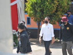 Presiden Tinjau Pelaksanaan Vaksinasi Door To Door di Cirebon dan Kuningan