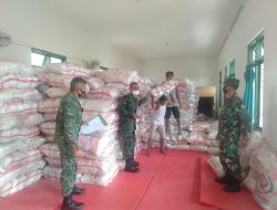 KOREM 162/WB salurkan 100 TON Beras Bantuan Bapak Presiden Joko Widodo kepada Masyarakat NTB