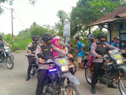 Polres Lombok  Tengah Jemput Warga Masyrakat Untuk Ikut Divaksinasi