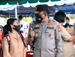 30 Ribu Vaksin digelontorkan Kapolda Sumut di kepualan Nias Selatan.