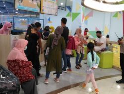 Polsek Mataram Ingatkan Pentingnya Prokes Terhadap Pengunjung Toko