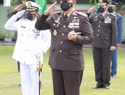 Kapolda NTB  menghadiri upacara peringatan HUT TNI ke-76 DiKorem 162/WB.