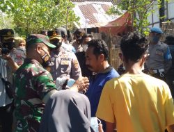 Kasi Intel Kasrem 162/WB dan Kapolres Bima Tinjau Vaksinasi Desa Tawali