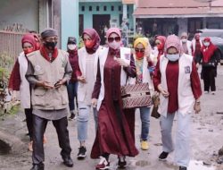 DR Henny Ikhwan dan Pengurus Kartini KSJ Kunjungi Karo Berbagi Rejki Ke Anak Yatim dan Dhuafa