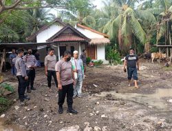Kapolres Lombok Tengah Sambangi Warga Dampak Banjir Di Kecamatan Pujut