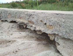 Pembangunan Peningkatan Struktur pada ruas Jalan Provinsi Bandar Khalipah Terkesan asal Jadi