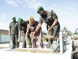 Korem 162/WB Ziarah Rombongan Hari Juang TNI AD Ke-76